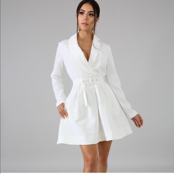 Host Pick NWT Black Draped sassy mini dress w/belt - Picture 2 of 7